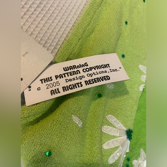 NWT RARE 2005 Design Options Philip Jane Gordon 3D Daisy Flower Cardigan Size S - Picture 4 of 10